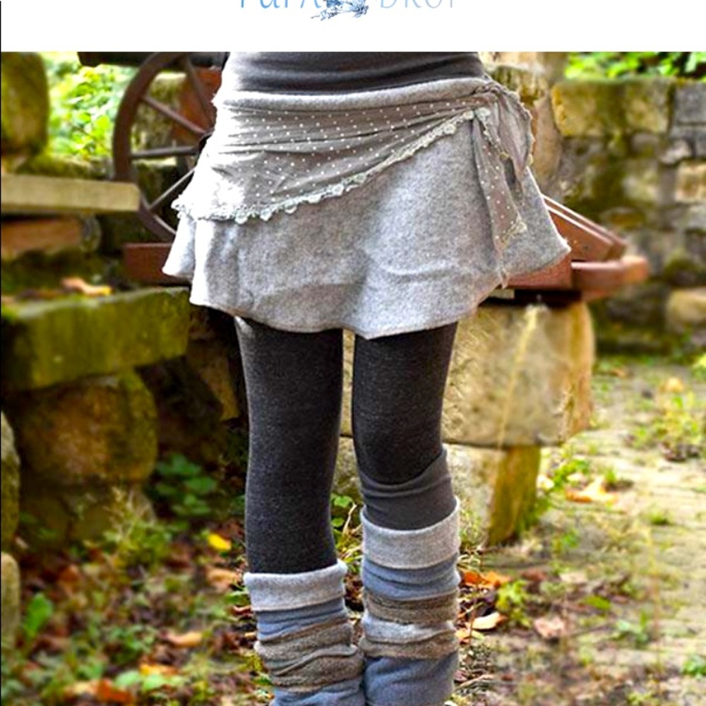 Skirt and leggings outfit